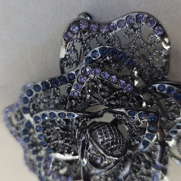 Vintage Statement Silver Blue Rhinestone Rose Flower Brooch Pin - Picture 5 of 9
